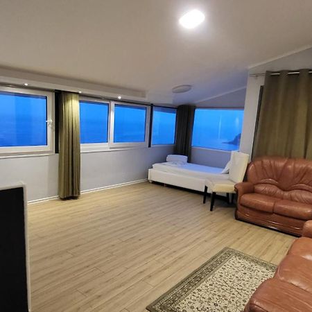 Jon Rooms Himarë Exterior foto