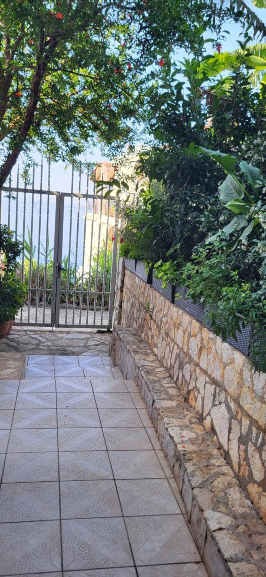 Jon Rooms Himarë Exterior foto